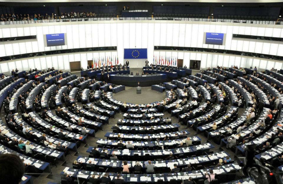 parlamento-europeo.jpg